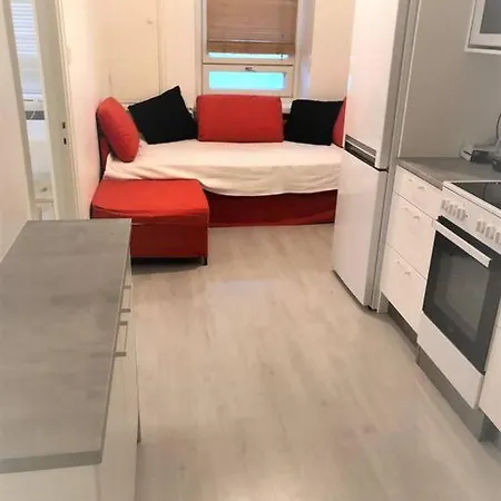 Moderni Siisti Koti Jossa Modernit Kalusteet *