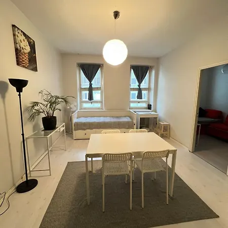 Apartment Moderni Siisti Koti Jossa Modernit Kalusteet *