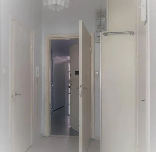 Moderni Siisti Koti Jossa Modernit Kalusteet شقة هلسنكي