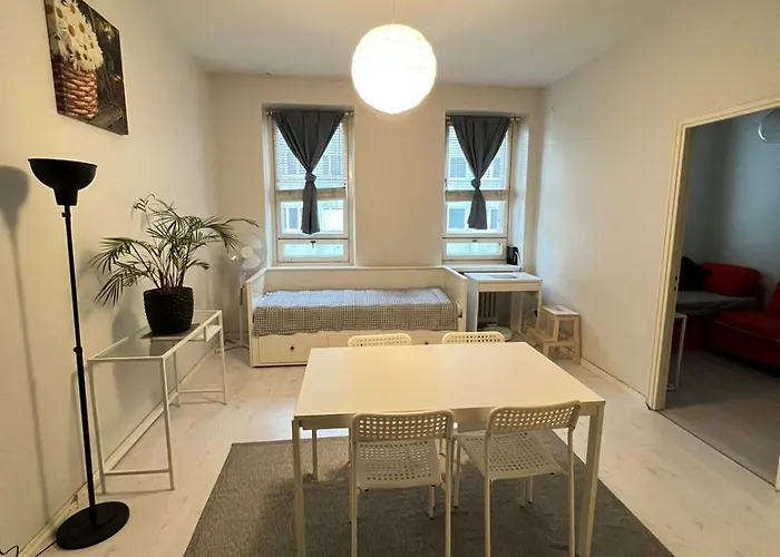 アパート Moderni Siisti Koti Jossa Modernit Kalusteet *